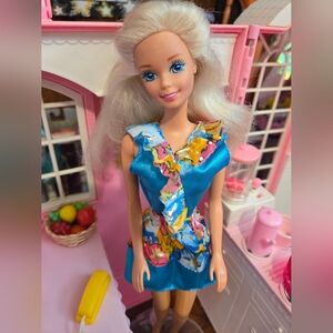 1994 Ruffle Fun Barbie